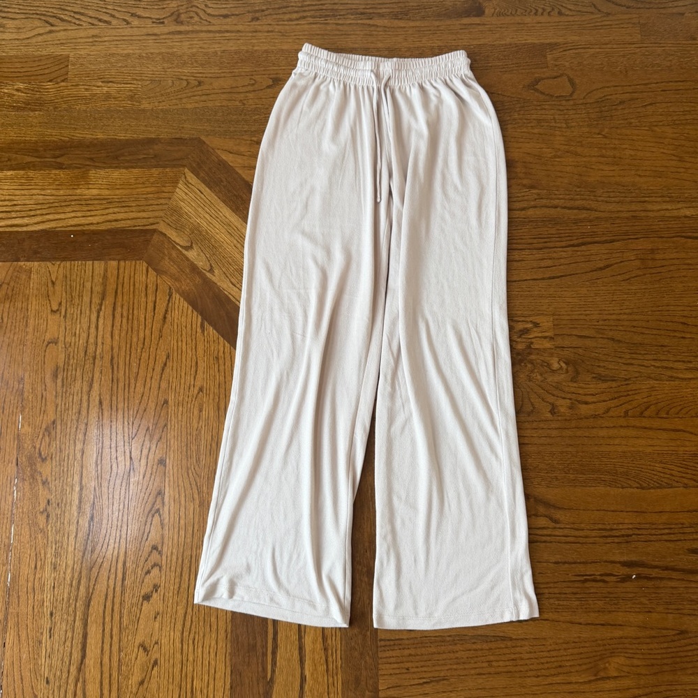 Forever 21 Beige Lounge Pants